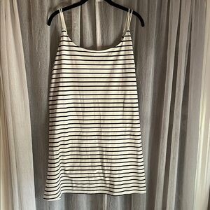 Abercrombie Black and White Striped Traveler Mini Dress - Size XL Tall